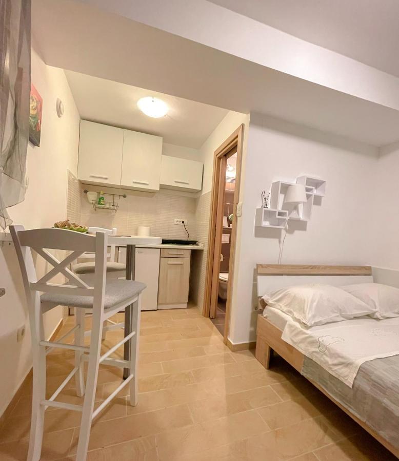 Veronica Rooms, Opatija Bagian luar foto